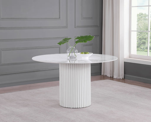 acadia-dining-table