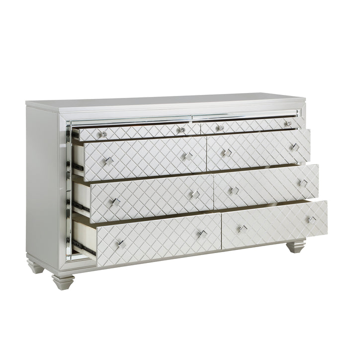 Leesa Dresser SILVER