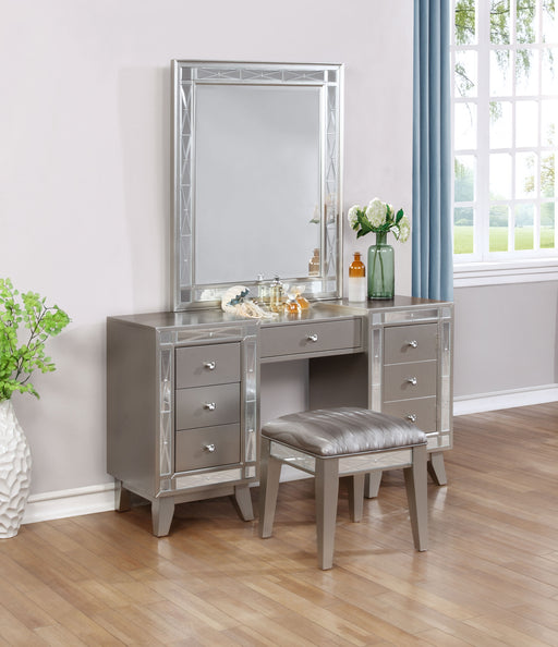 leighton-3-piece-vanity-set-metallic-platinum