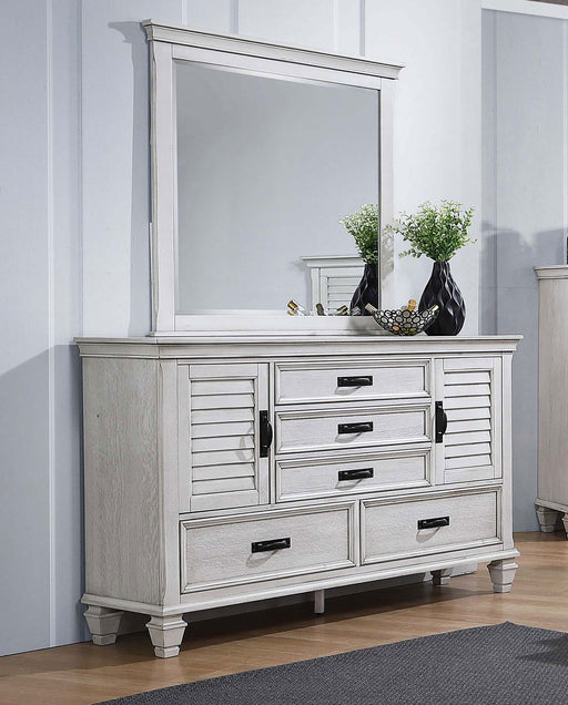 franco-dresser-with-mirror