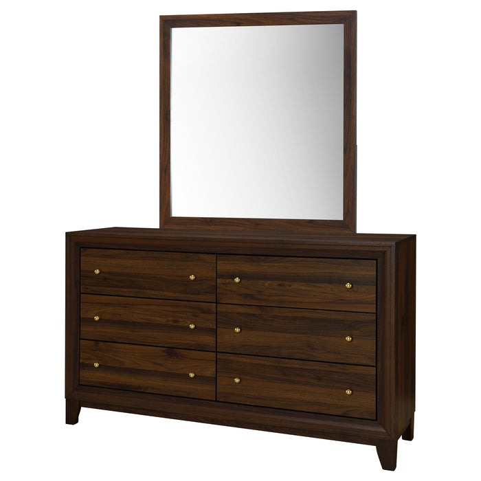 Welsley Dresser With Mirror