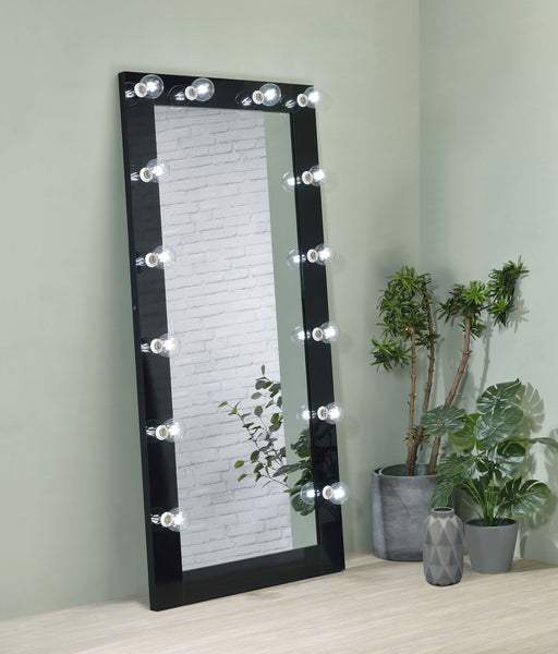 zayan-floor-mirror-1