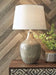 mari-table-lamp