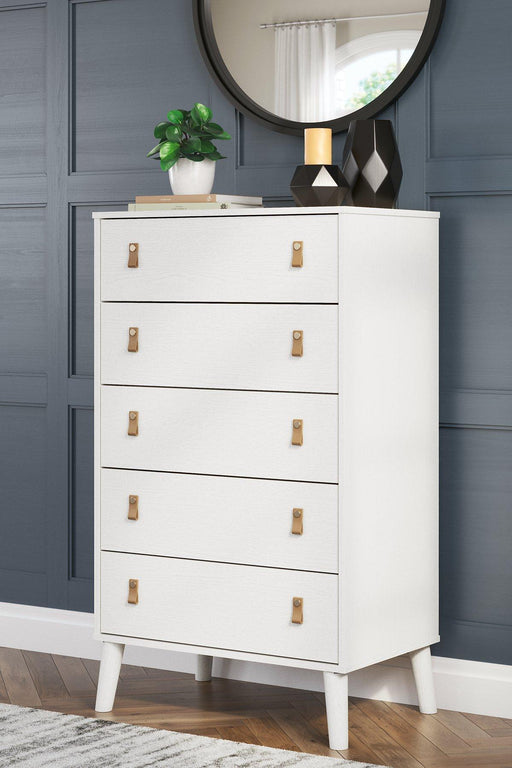 aprilyn-chest-of-drawers