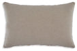 benish-pillow