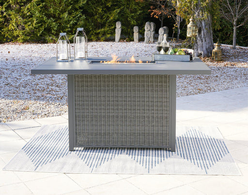 palazzo-outdoor-bar-table-with-fire-pit