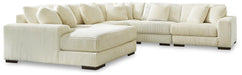 lindyn-living-room-set