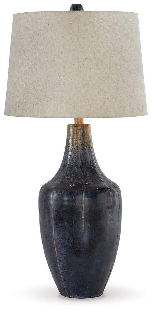 evania-table-lamp