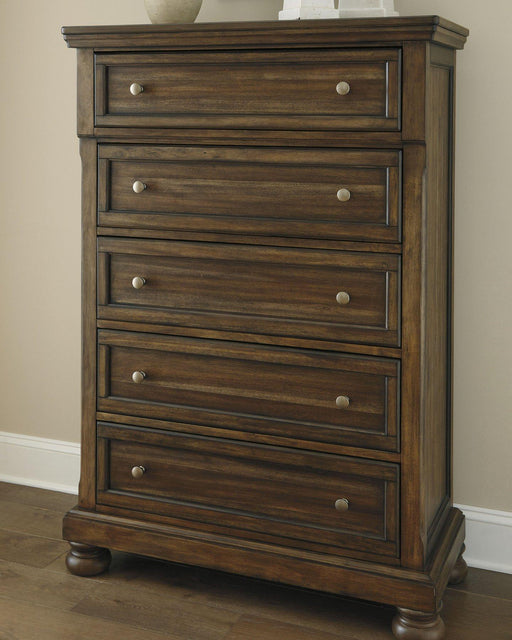 flynnter-chest-of-drawers