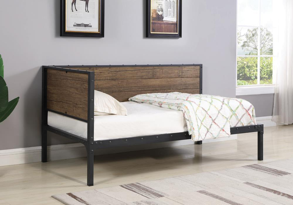 Getler Daybed Weathered Chestnut and Black