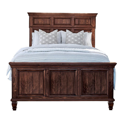 g223033-e-king-bed