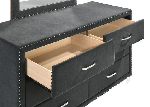 g223383-dresser