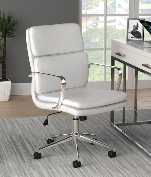 801767-office-chair