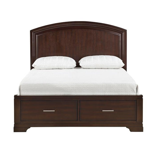 1520ch-1-bedroom-3-queen-platform-bed-with-footboard-storage