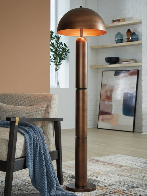 wendfield-floor-lamp