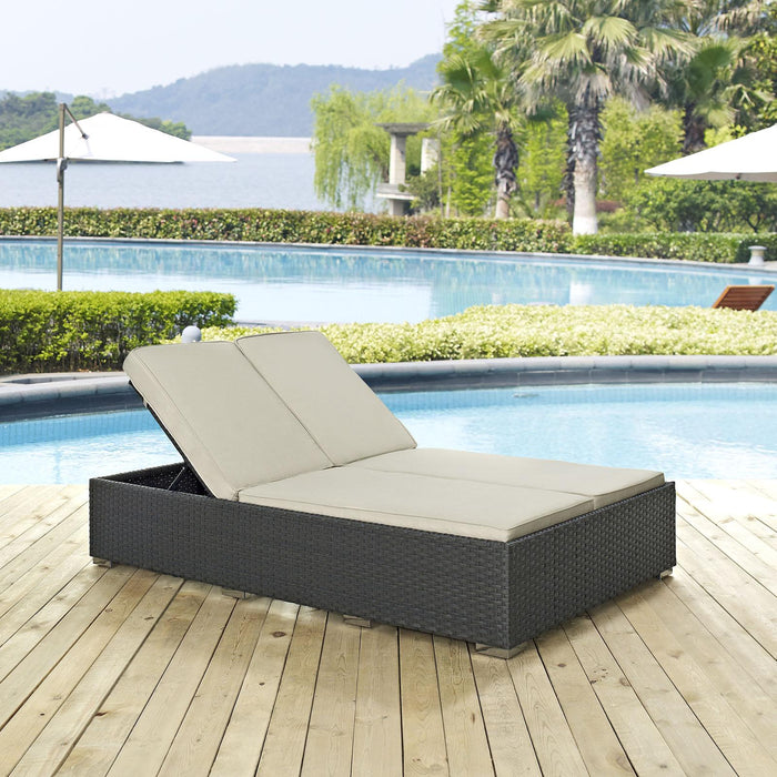 Sojourn Outdoor Patio Sunbrella� Double Chaise