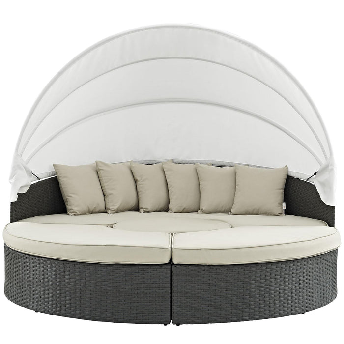 Sojourn Outdoor Patio Sunbrella� Daybed