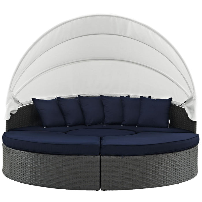 Sojourn Outdoor Patio Sunbrella� Daybed