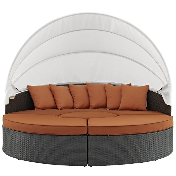 Sojourn Outdoor Patio Sunbrella� Daybed