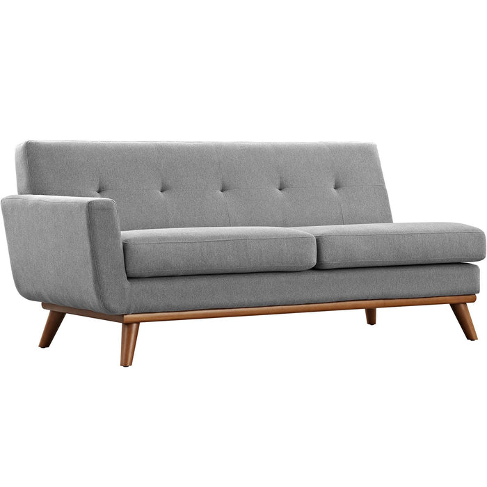 Engage Right-Facing Sectional Sofa