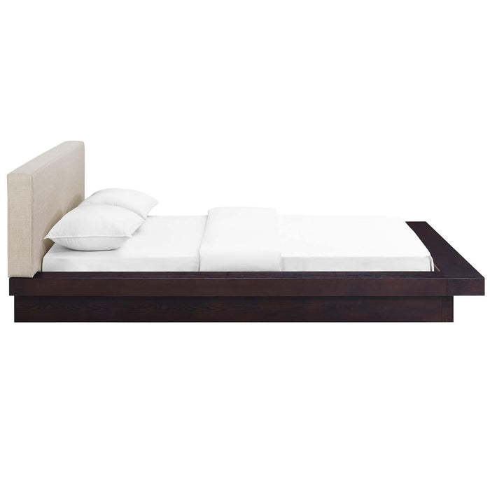 Freja Queen Fabric Platform Bed