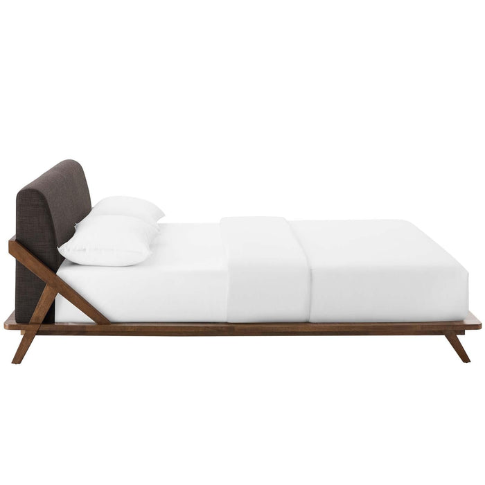 Luella Queen Upholstered Fabric Platform Bed