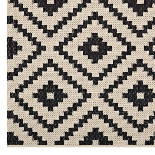 perplex-geometric-diamond-trellis-5x8-indoor-and-outdoor-area-rug