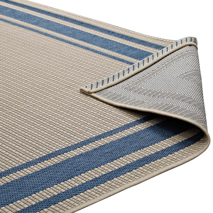 Rim Solid Border 8x10 Indoor and Outdoor Area Rug