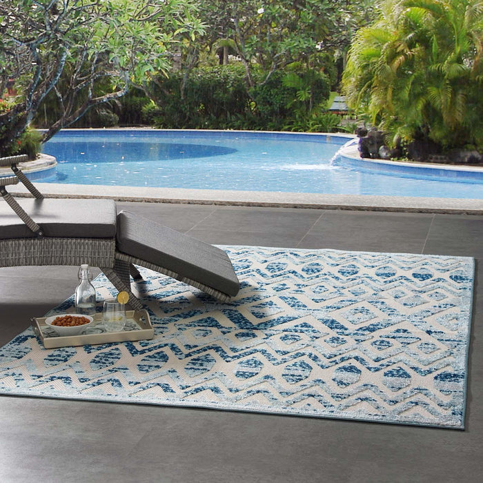 Reflect Tamako Diamond and Chevron Moroccan Trellis 5x8 Indoor / Outdoor Area Rug