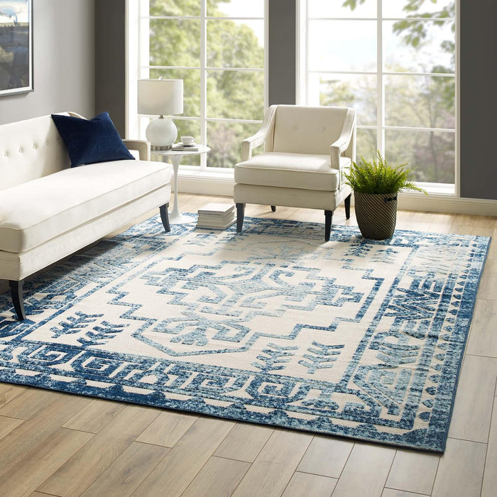 Reflect Nyssa Distressed Geometric Southwestern Aztec 8x10 Indoor/Outdoor Area Rug