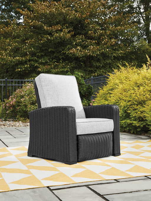 beachcroft-outdoor-recliner